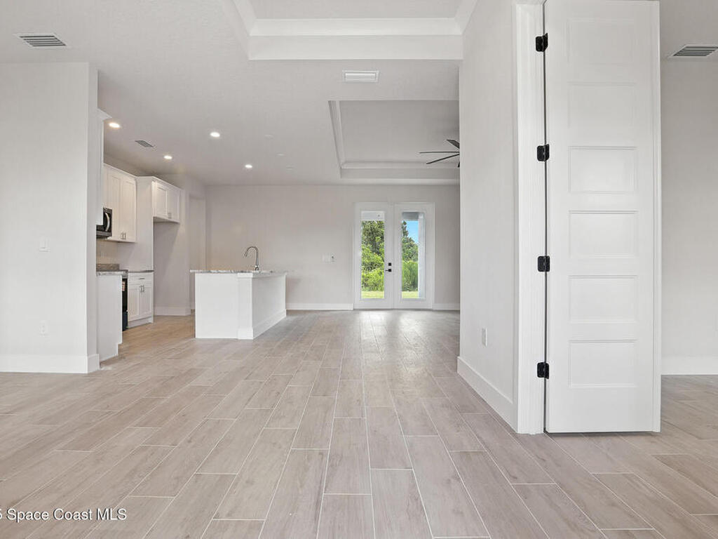 693 Akola Terrace, Palm Bay, FL 32908