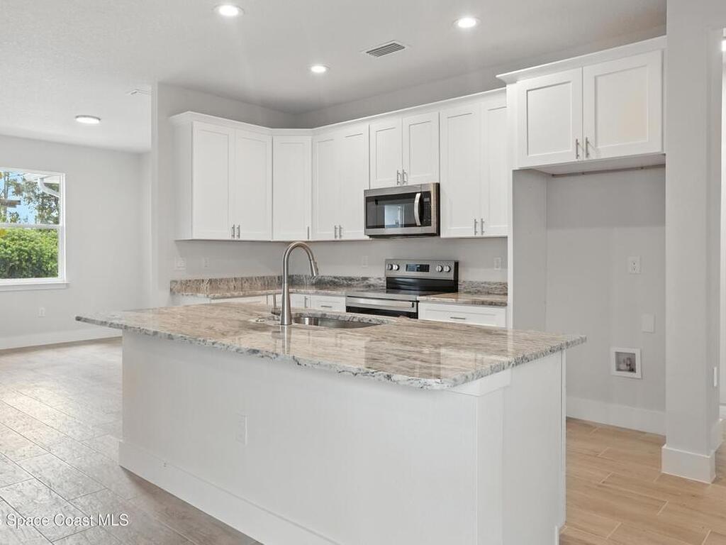 2762 Flintstone Avenue, Palm Bay, FL 32909