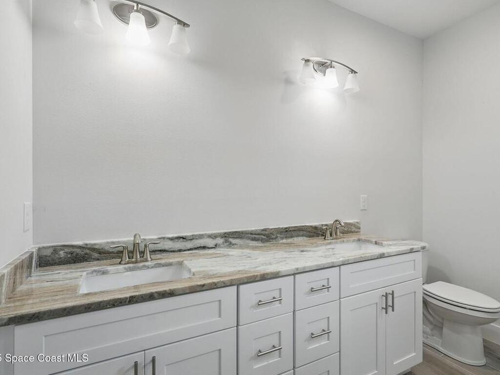 677 Akola Terrace, Palm Bay, FL 32908