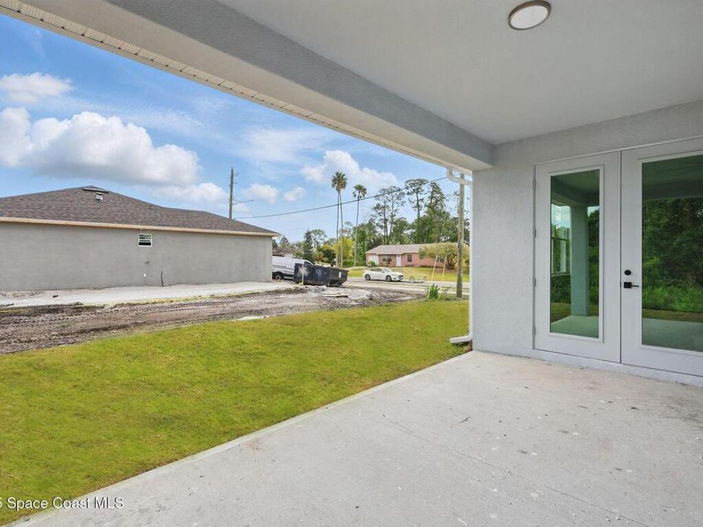 677 Akola Terrace, Palm Bay, FL 32908