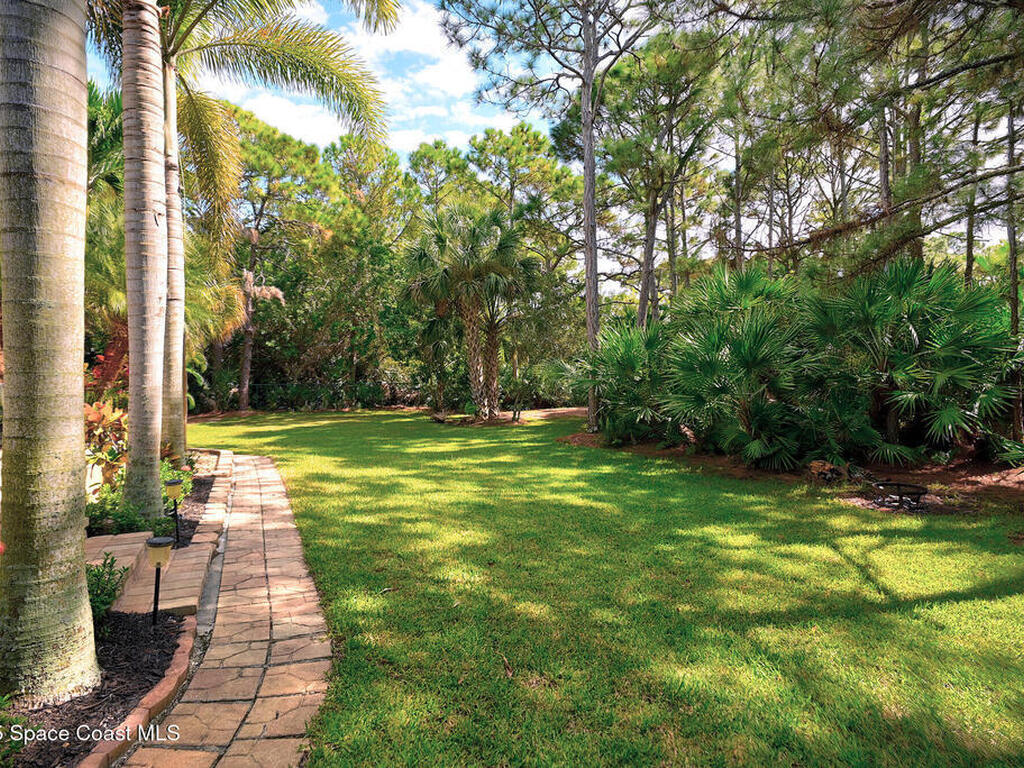 4580 Hunters Run Circle, Grant, FL 32949