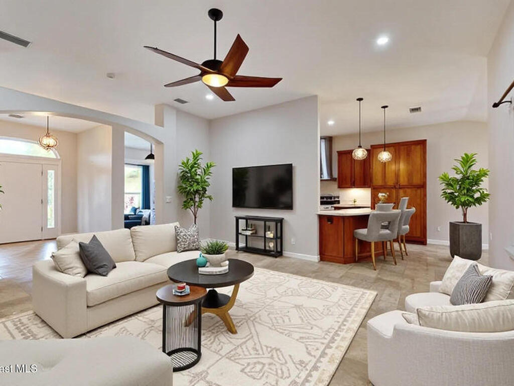 4580 Hunters Run Circle, Grant, FL 32949