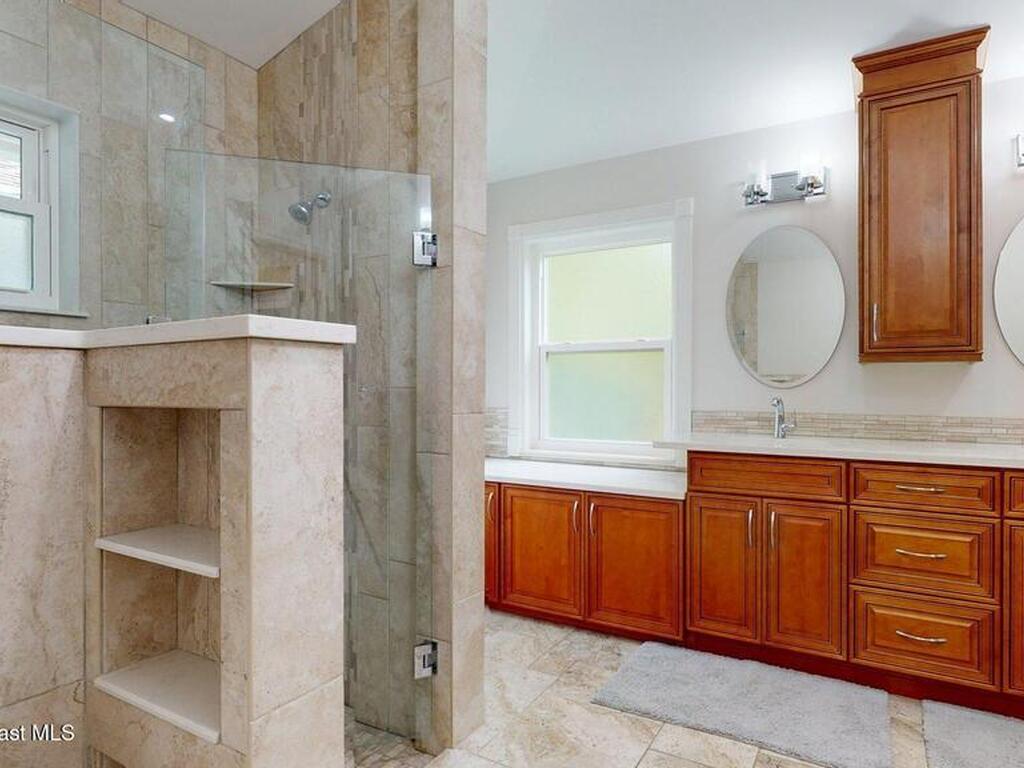 4580 Hunters Run Circle, Grant, FL 32949