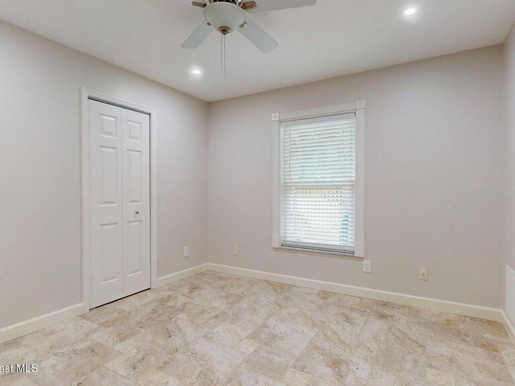 4580 Hunters Run Circle, Grant, FL 32949