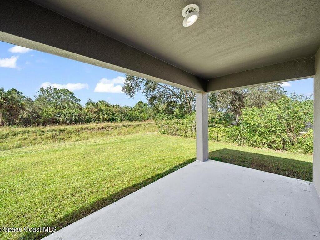 2528 Fleming Avenue, Palm Bay, FL 32908