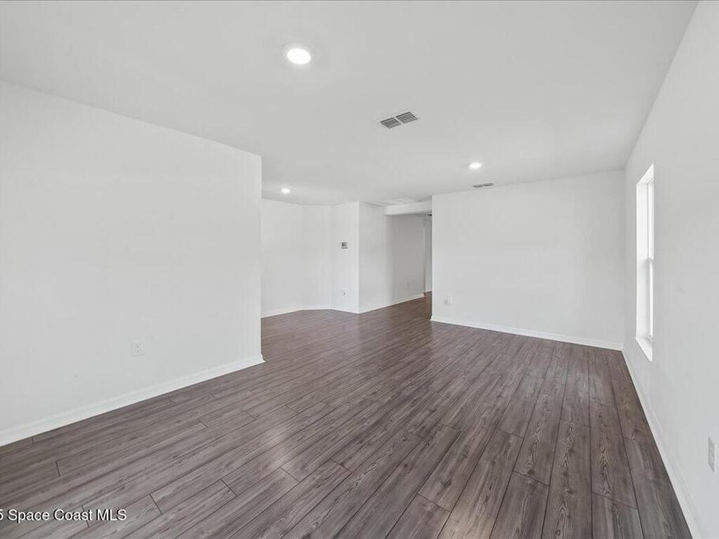 2528 Fleming Avenue, Palm Bay, FL 32908