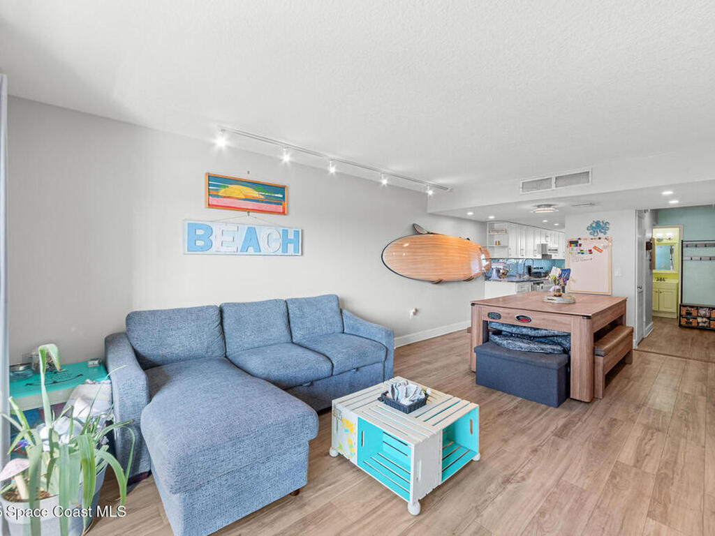 180 Paradise Boulevard, Indialantic, FL 32903