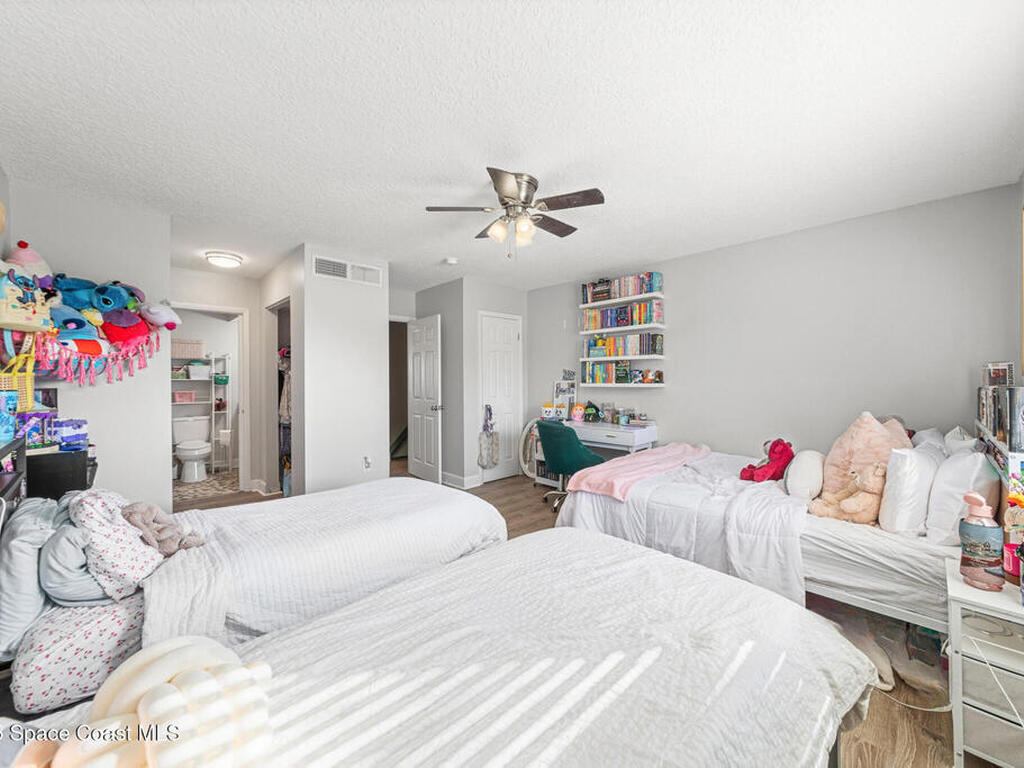 180 Paradise Boulevard, Indialantic, FL 32903