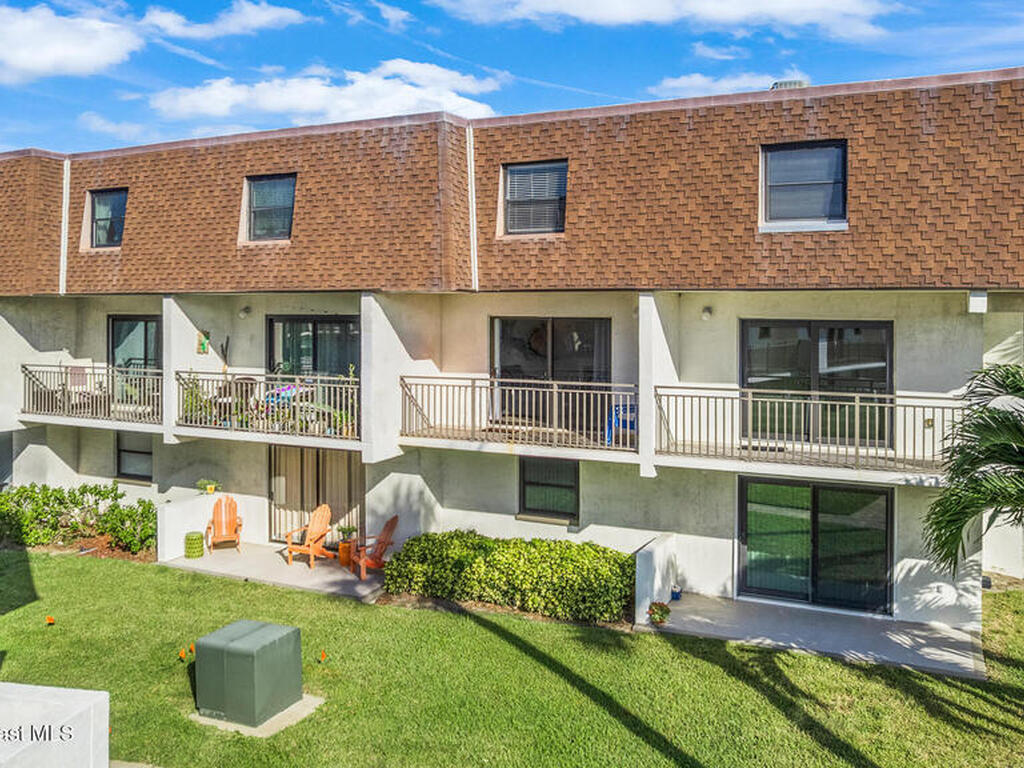 180 Paradise Boulevard, Indialantic, FL 32903