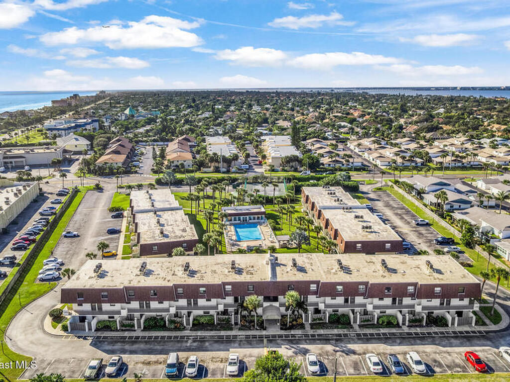 180 Paradise Boulevard, Indialantic, FL 32903