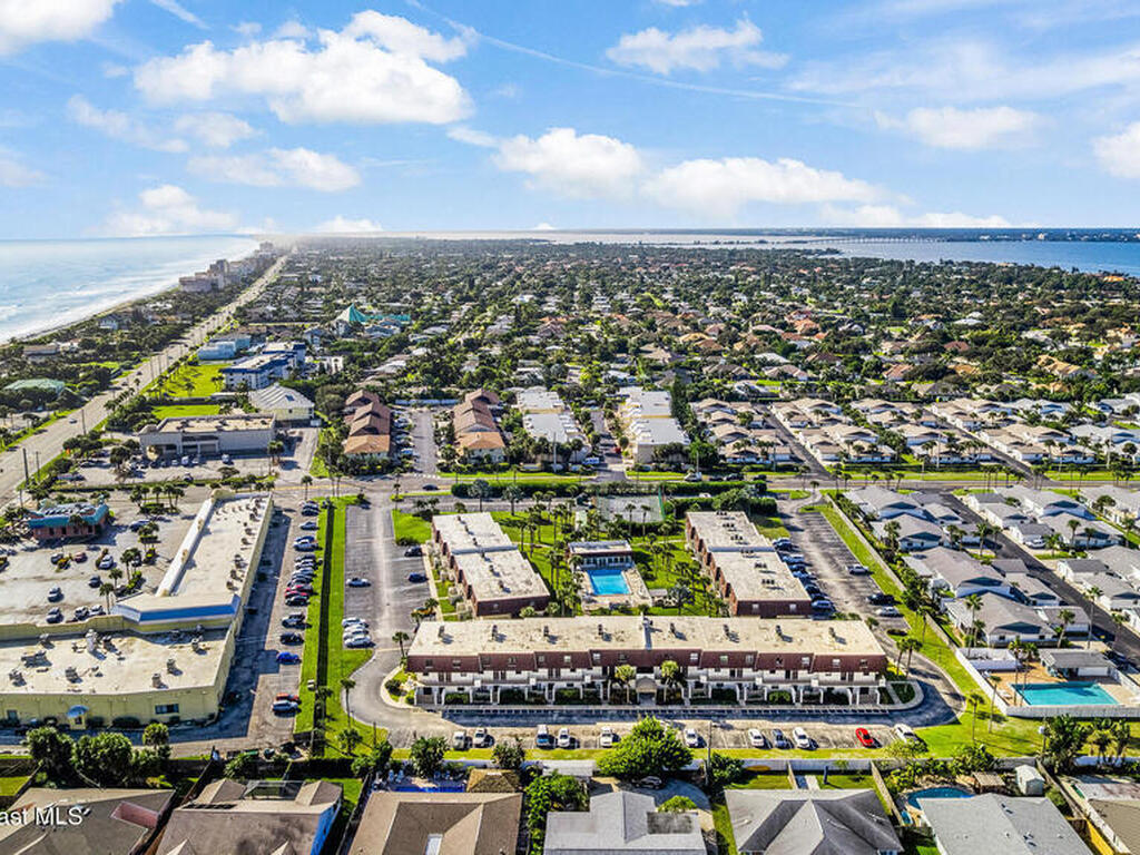 180 Paradise Boulevard, Indialantic, FL 32903