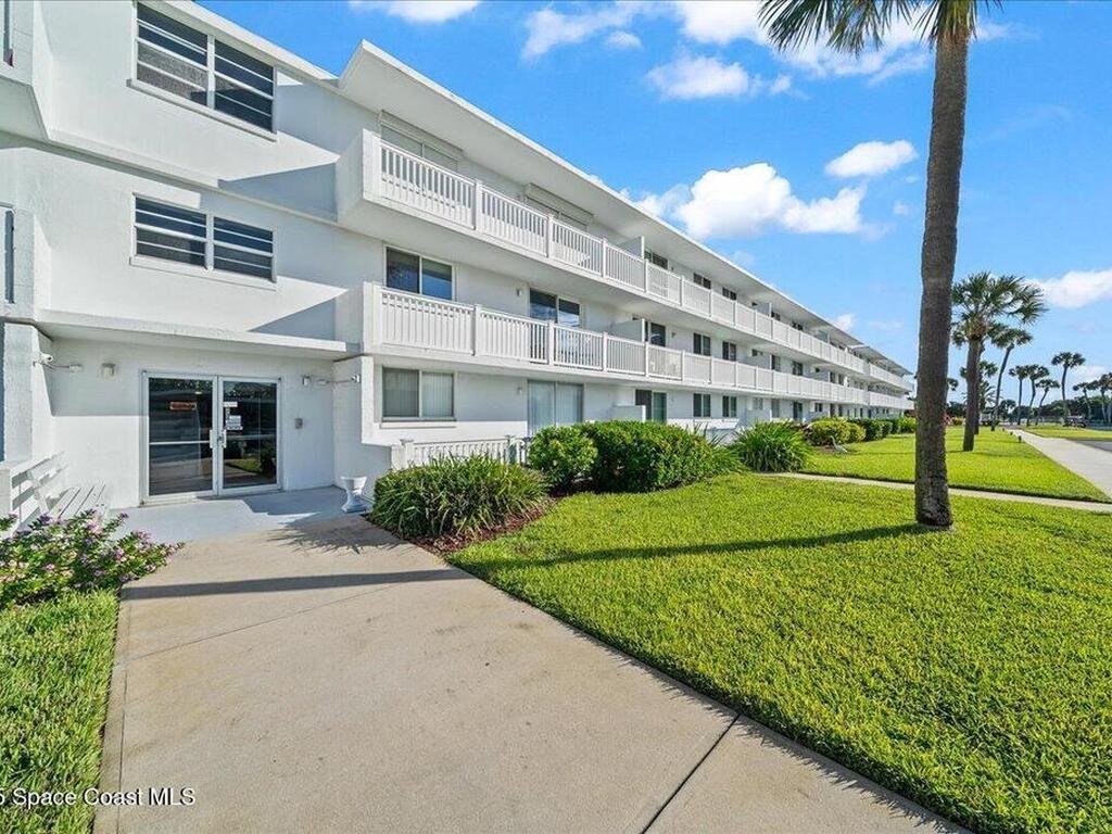 3190 N Atlantic Avenue, Cocoa Beach, FL 32931