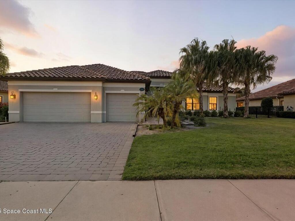 3343 Rushing Waters Drive, West Melbourne, FL 32904