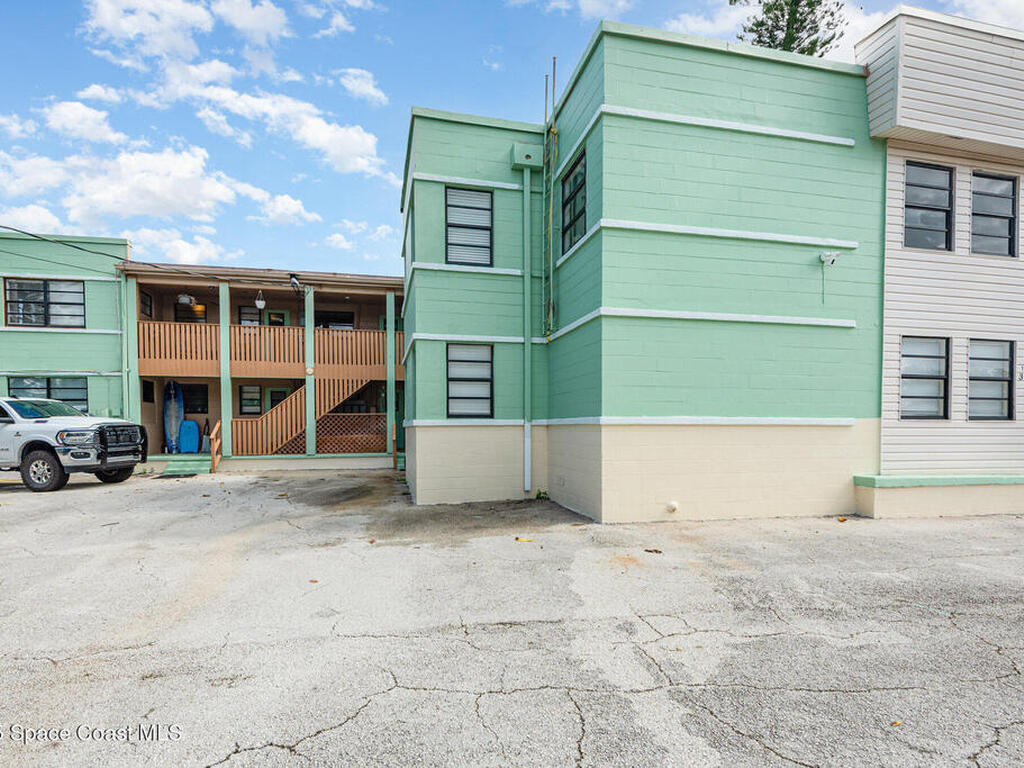1630 S Atlantic Avenue, Cocoa Beach, FL 32931