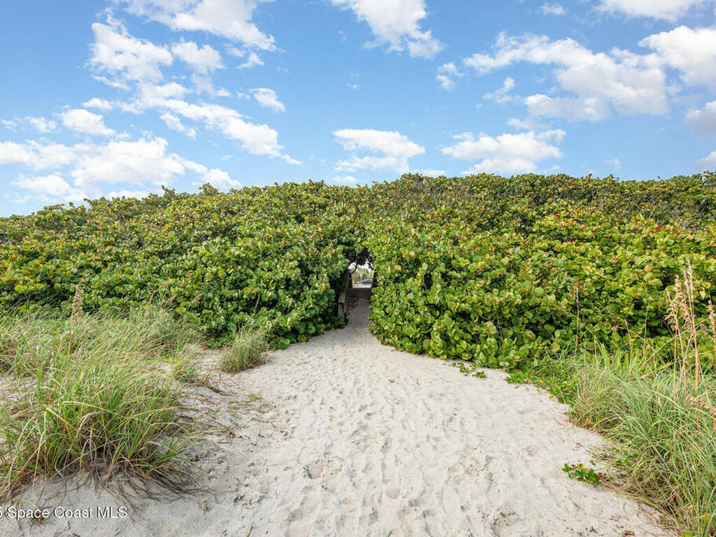 1630 S Atlantic Avenue, Cocoa Beach, FL 32931