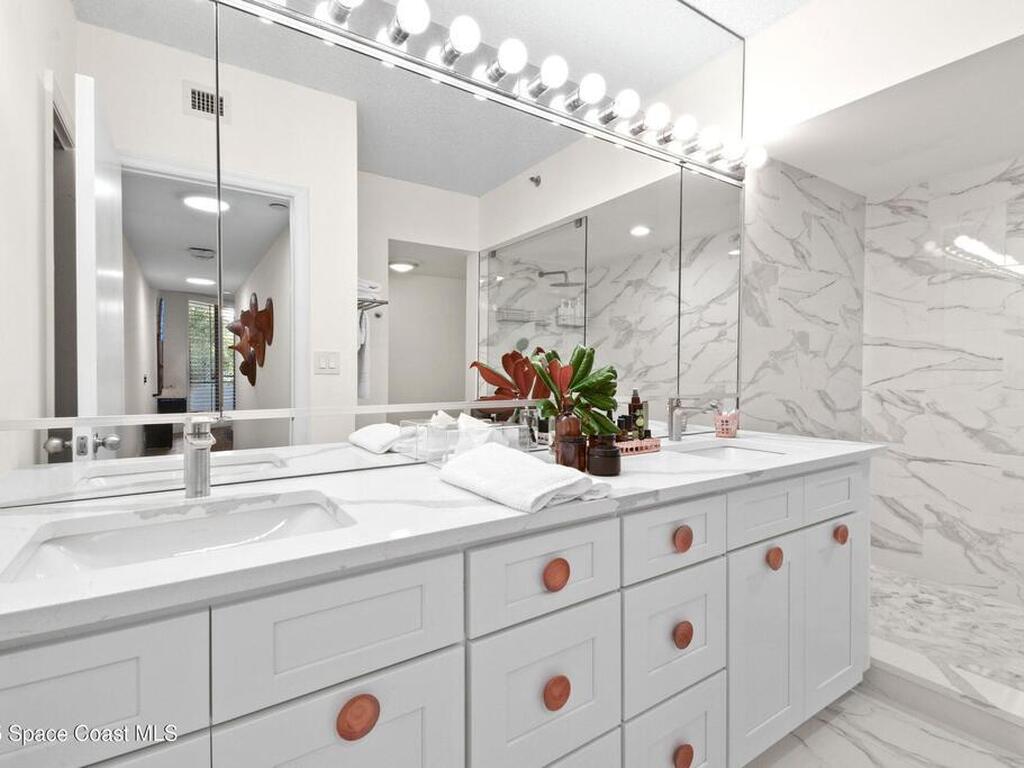 3322 Casseekey Island Road, Jupiter, FL 33458