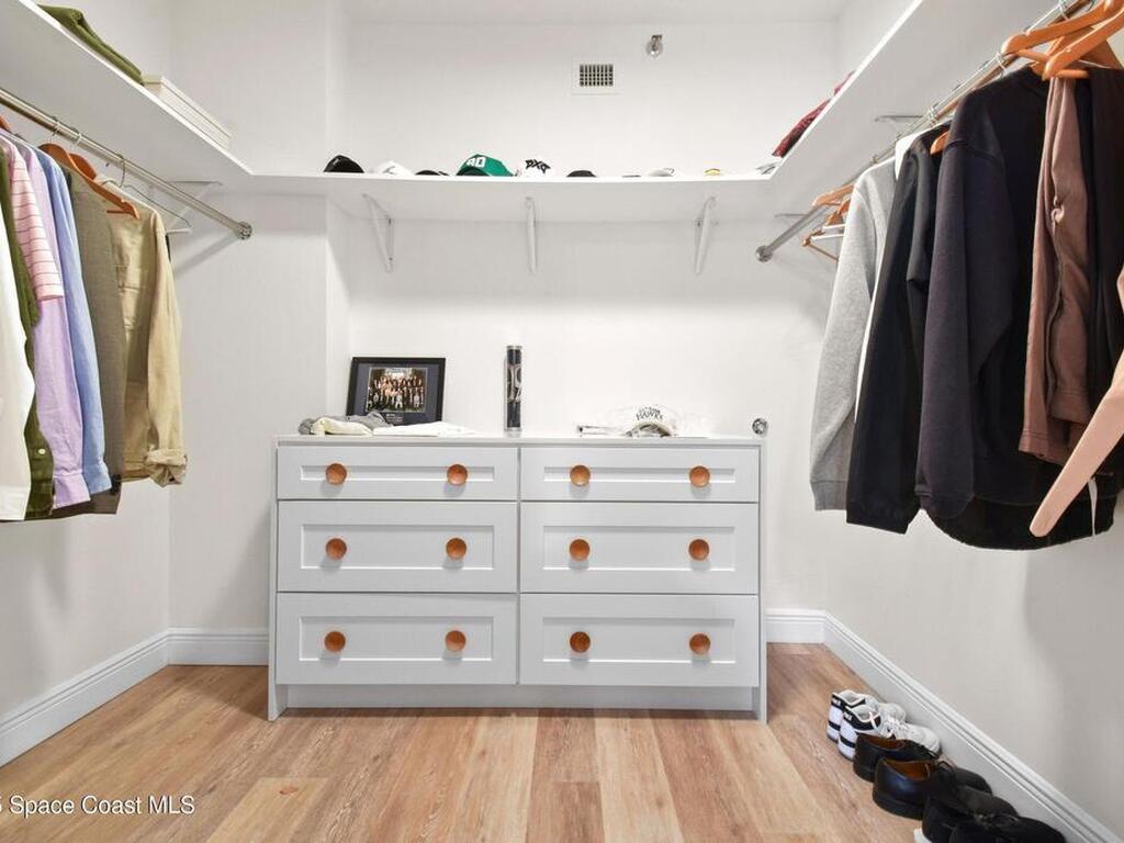 3322 Casseekey Island Road, Jupiter, FL 33458