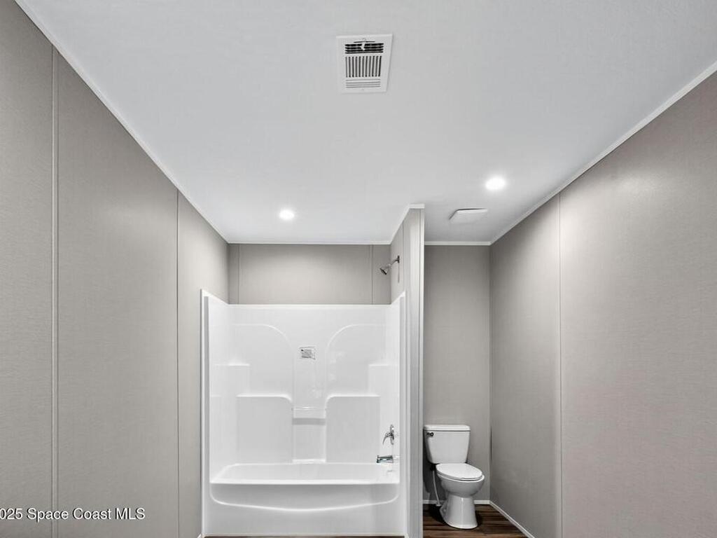 134 Weerts Road, San Mateo, FL 32187