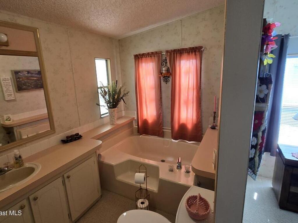 1350 Barefoot Circle, Barefoot Bay, FL 32976