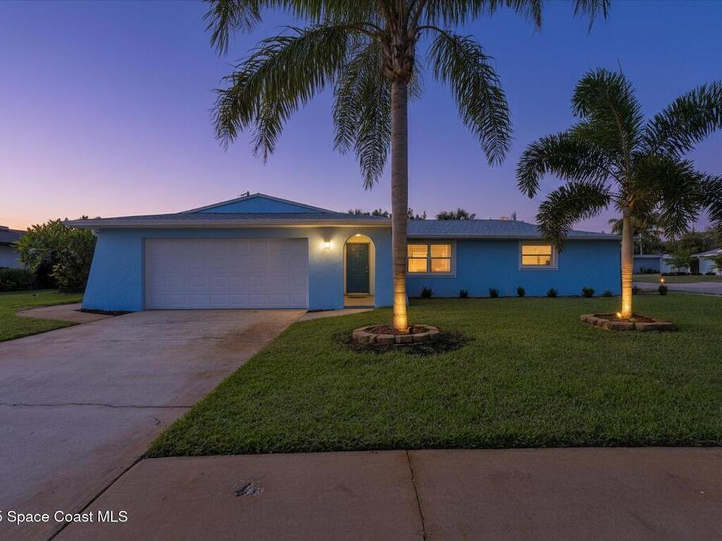 200 Bonnie Court, Satellite Beach, FL 32937