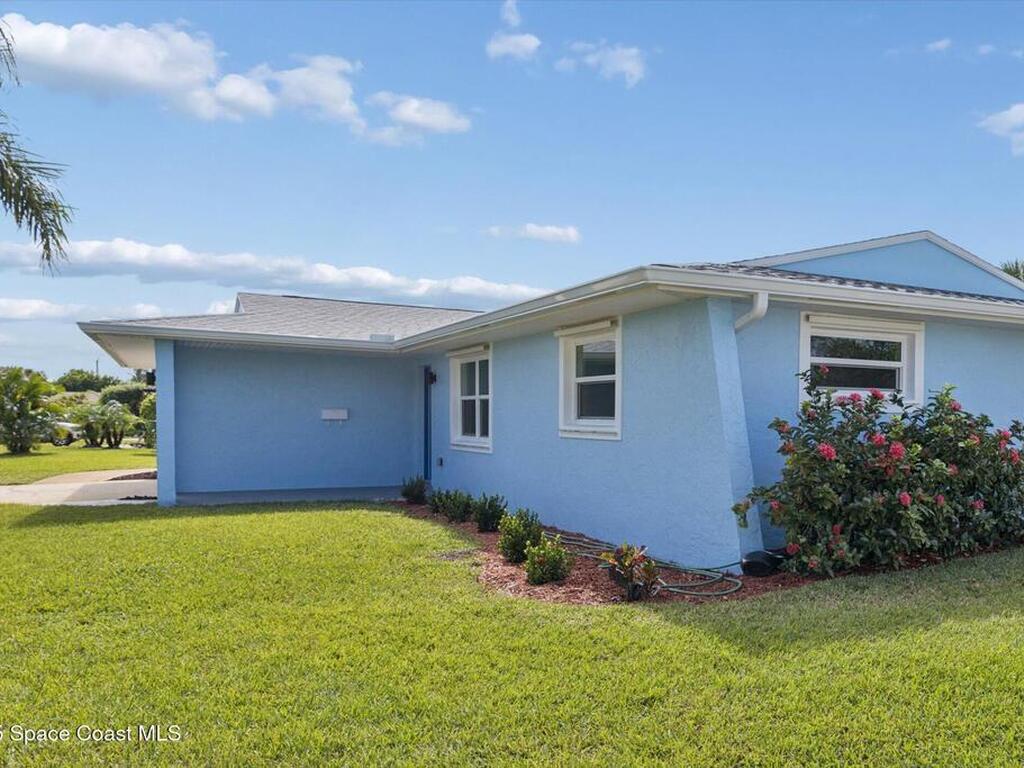 200 Bonnie Court, Satellite Beach, FL 32937