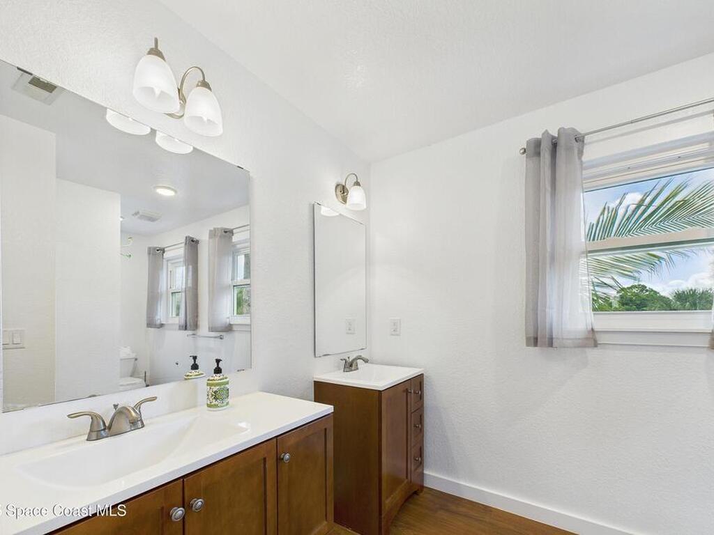 3435 Huggins Drive, Malabar, FL 32950