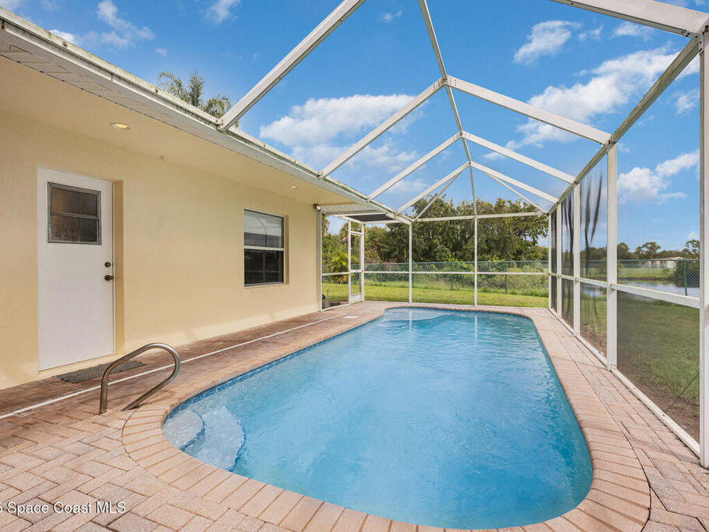 5071 Somerville Drive, Rockledge, FL 32955