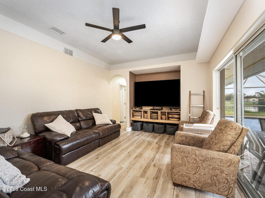 5071 Somerville Drive, Rockledge, FL 32955