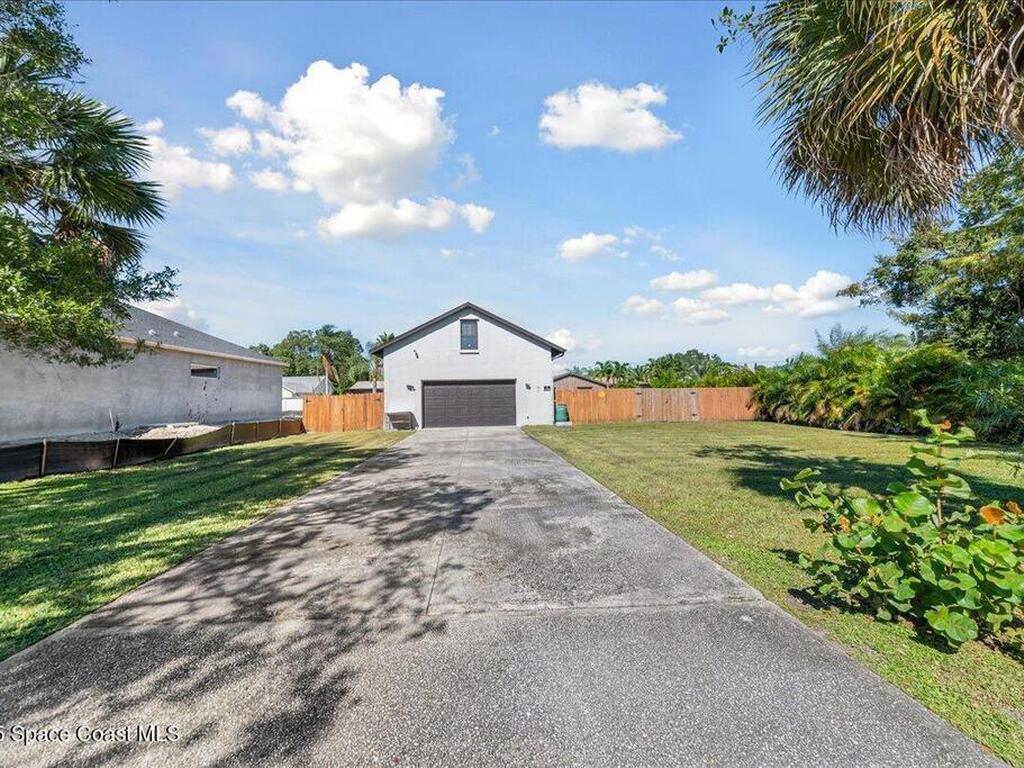257 Avens Road, Palm Bay, FL 32907