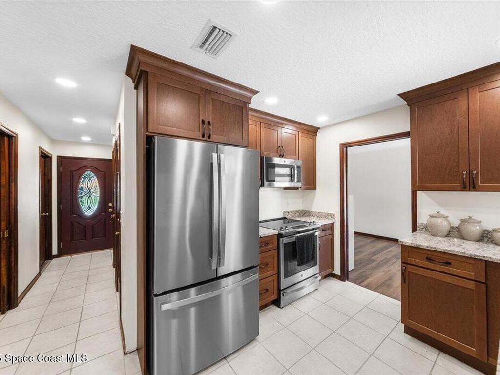 257 Avens Road, Palm Bay, FL 32907