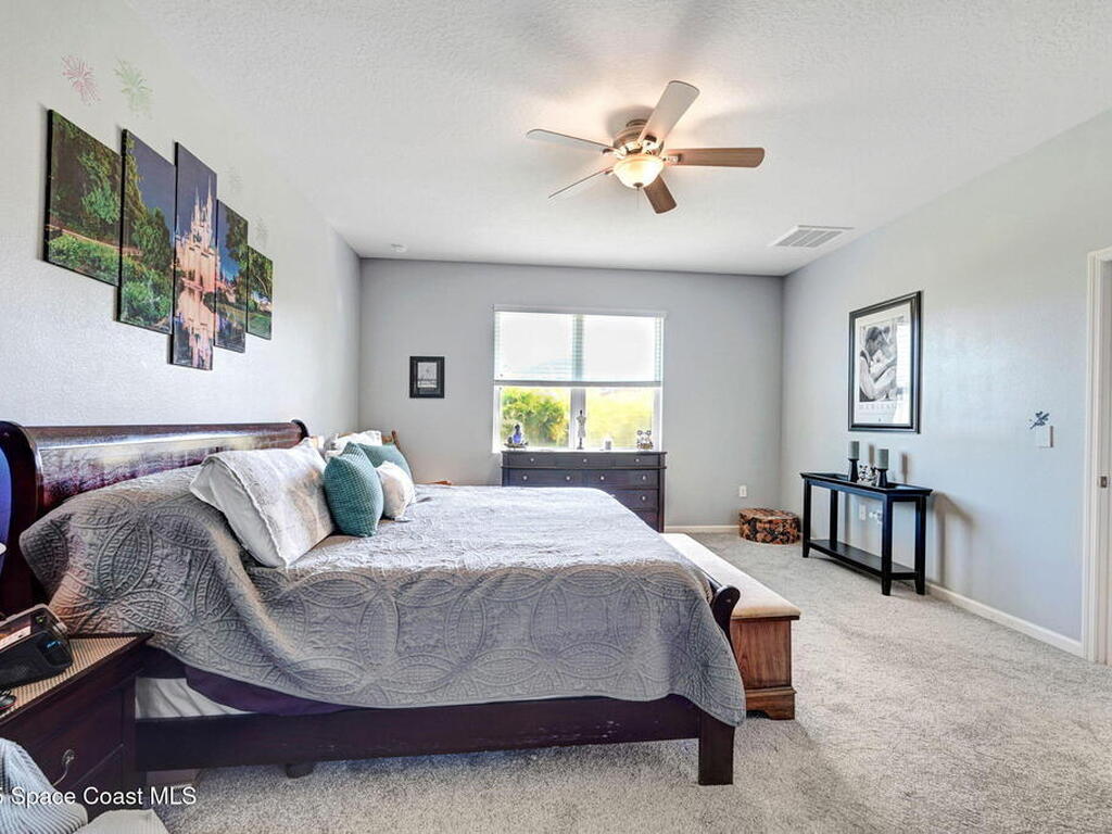 744 Remington Green Se Drive, Palm Bay, FL 32909