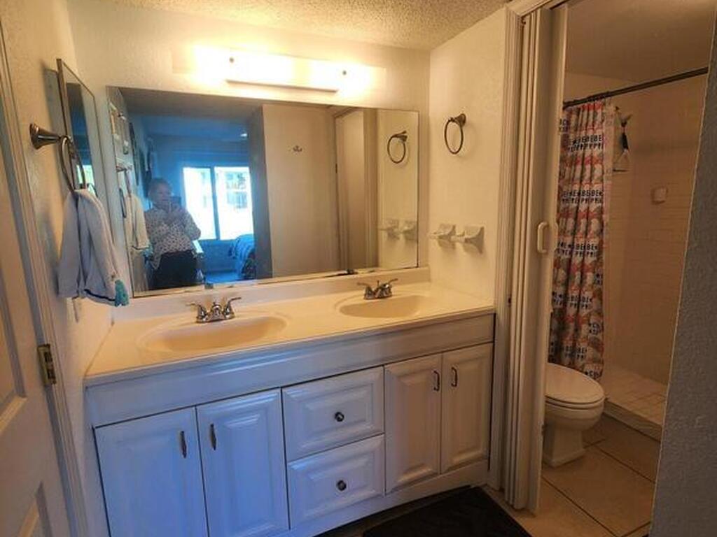 1880 Knox Mcrae Drive, Titusville, FL 32780