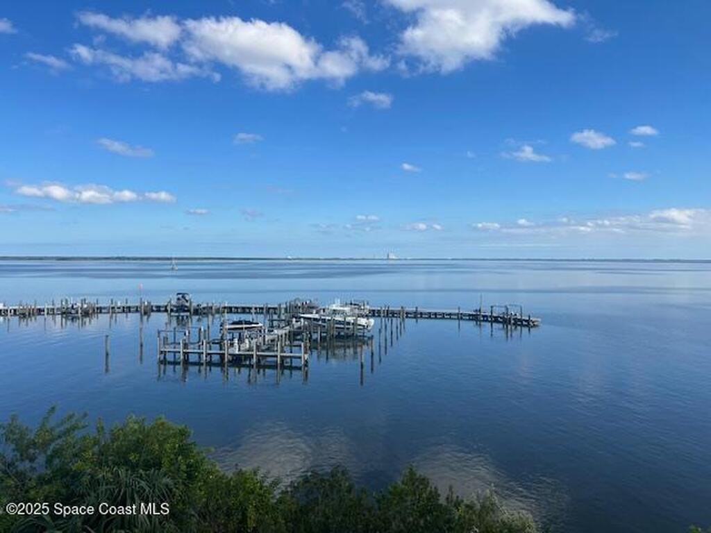 5 Indian River Avenue, Titusville, FL 32796