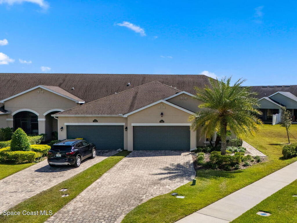 7584 Loren Cove Drive, Melbourne, FL 32940
