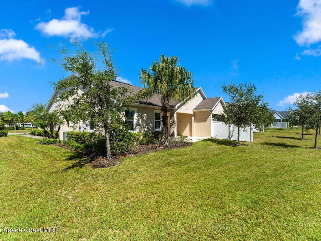 7584 Loren Cove Drive, Melbourne, FL 32940