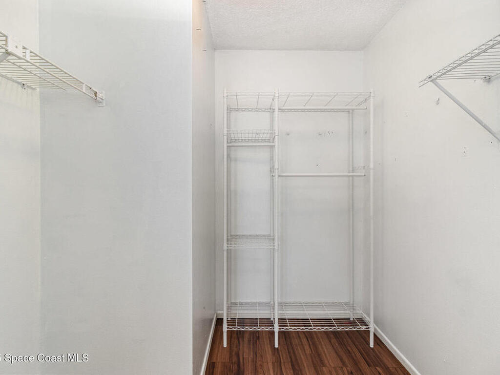 1020 Abada Court, Palm Bay, FL 32905