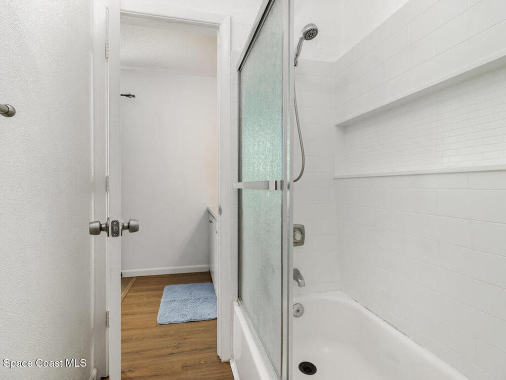 1020 Abada Court, Palm Bay, FL 32905