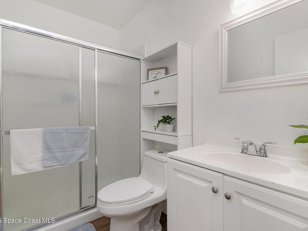 1020 Abada Court, Palm Bay, FL 32905