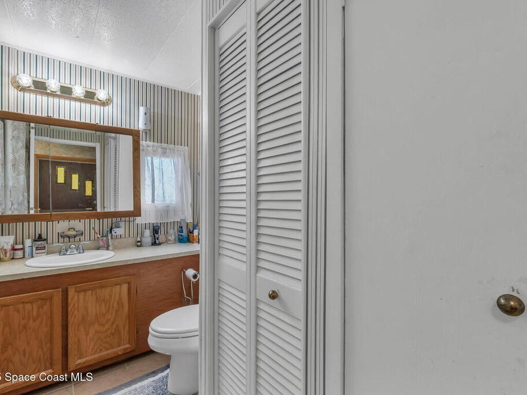 228 Holiday Park Boulevard, Palm Bay, FL 32907