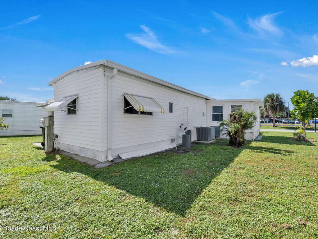 228 Holiday Park Boulevard, Palm Bay, FL 32907