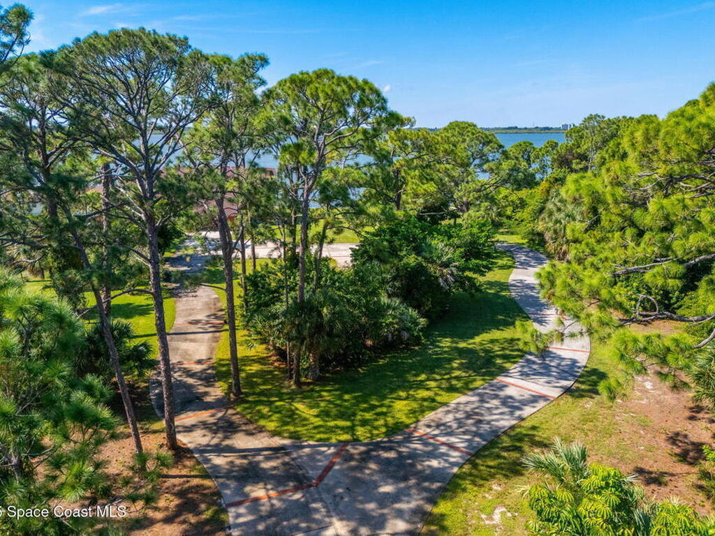 1725-A Newfound Harbor Drive, Merritt Island, FL 32952