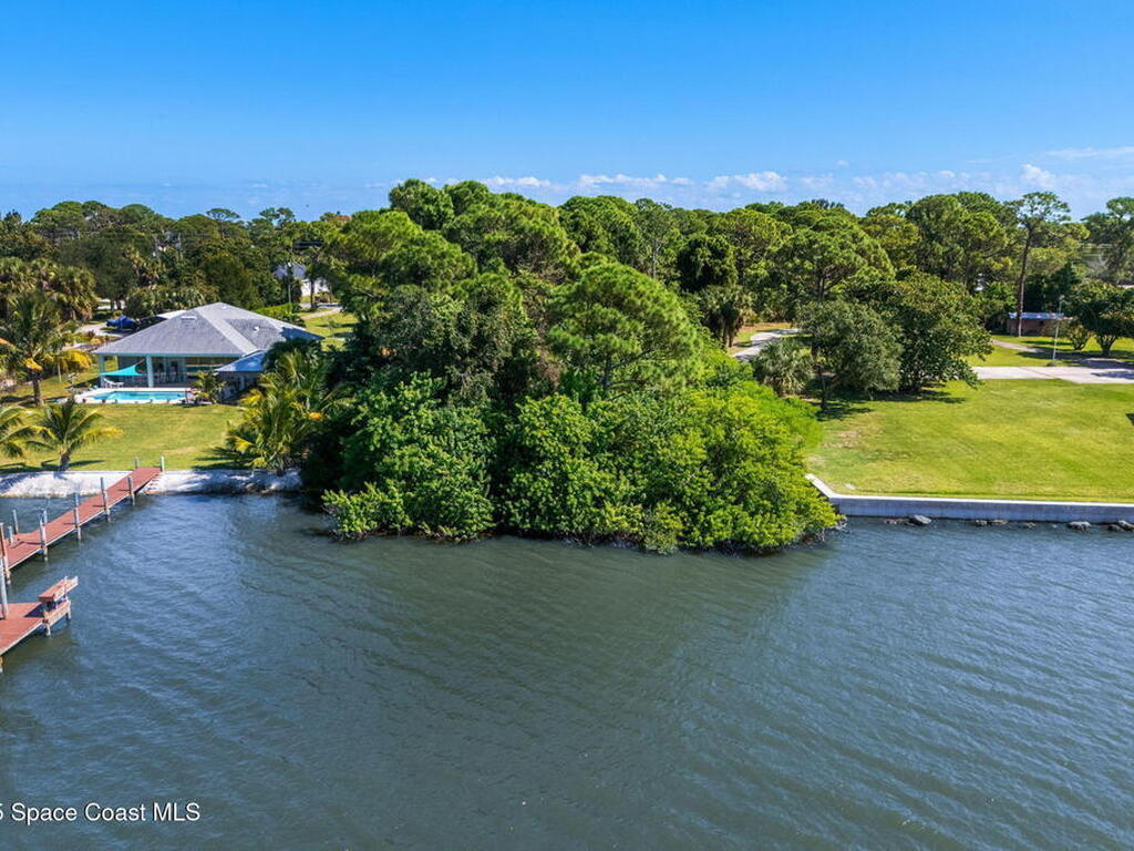 1725-A Newfound Harbor Drive, Merritt Island, FL 32952