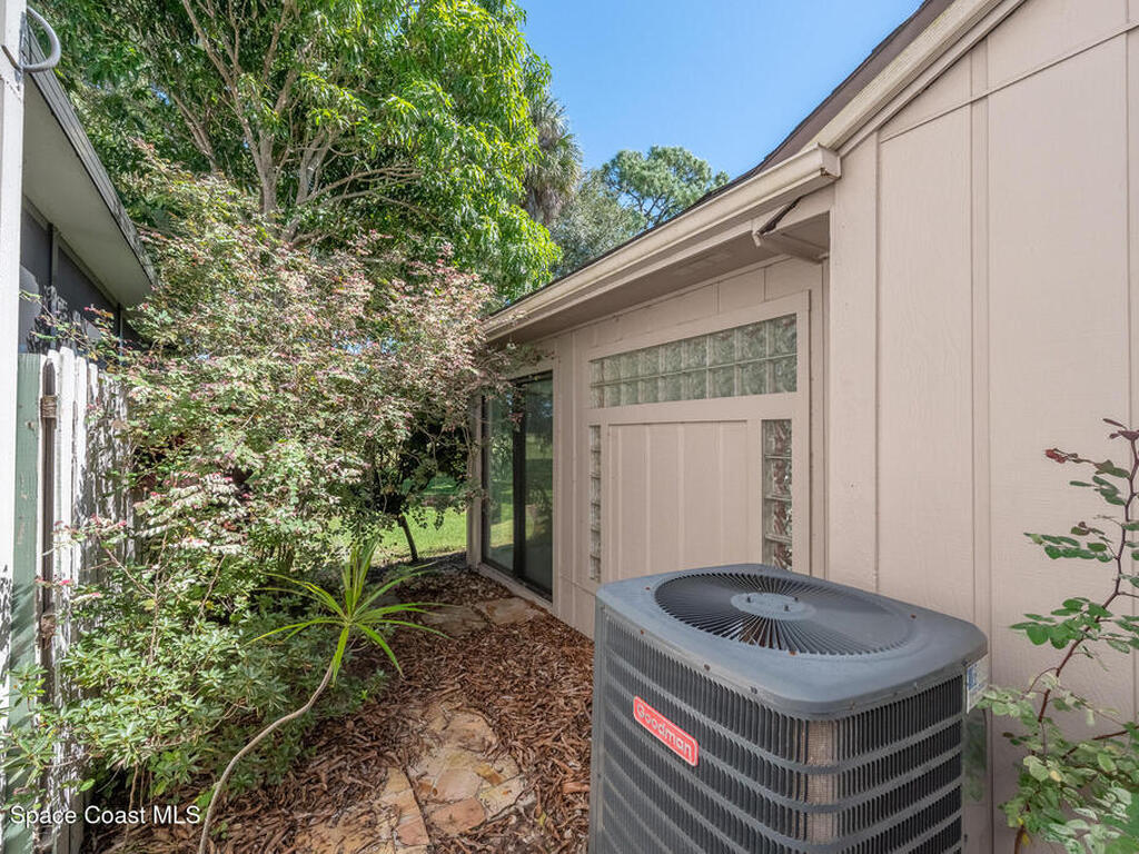 1248 Admiralty Boulevard, Rockledge, FL 32955