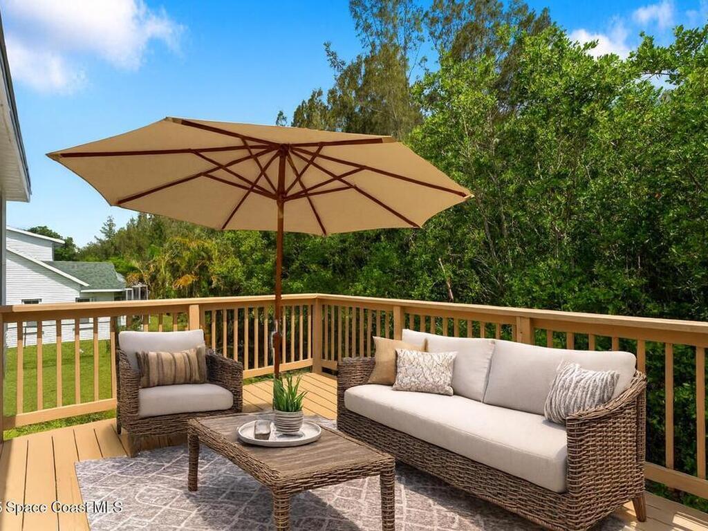 332 Nikomas Way, Melbourne Beach, FL 32951