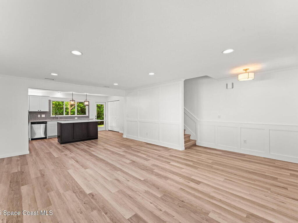 332 Nikomas Way, Melbourne Beach, FL 32951