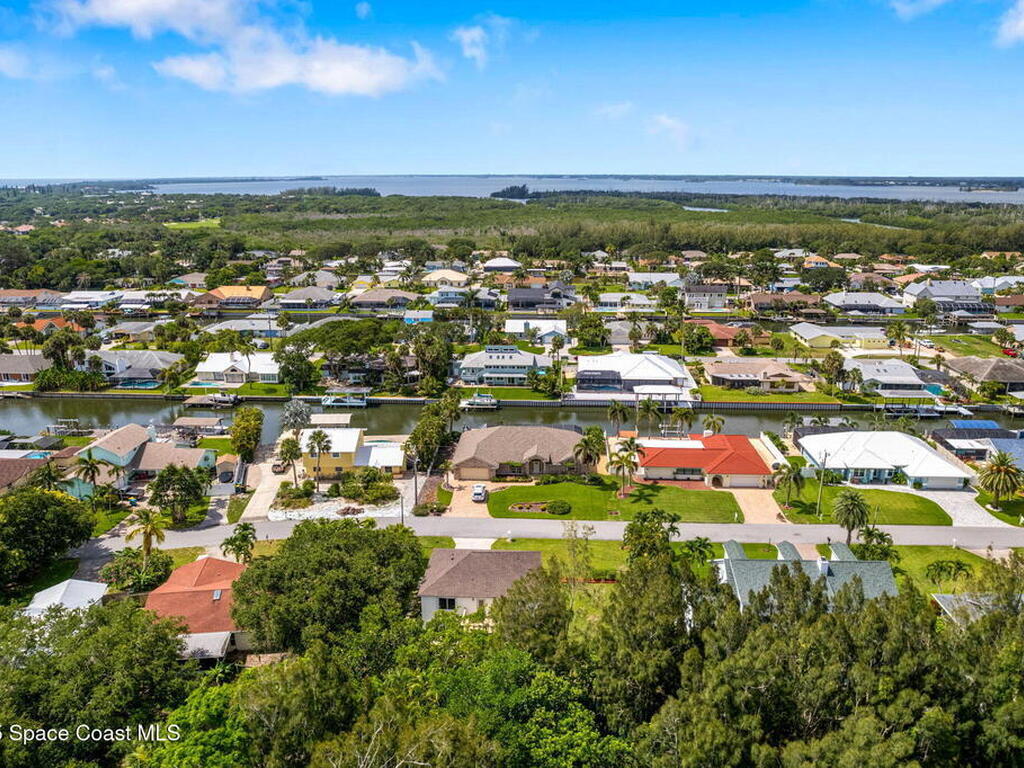 332 Nikomas Way, Melbourne Beach, FL 32951