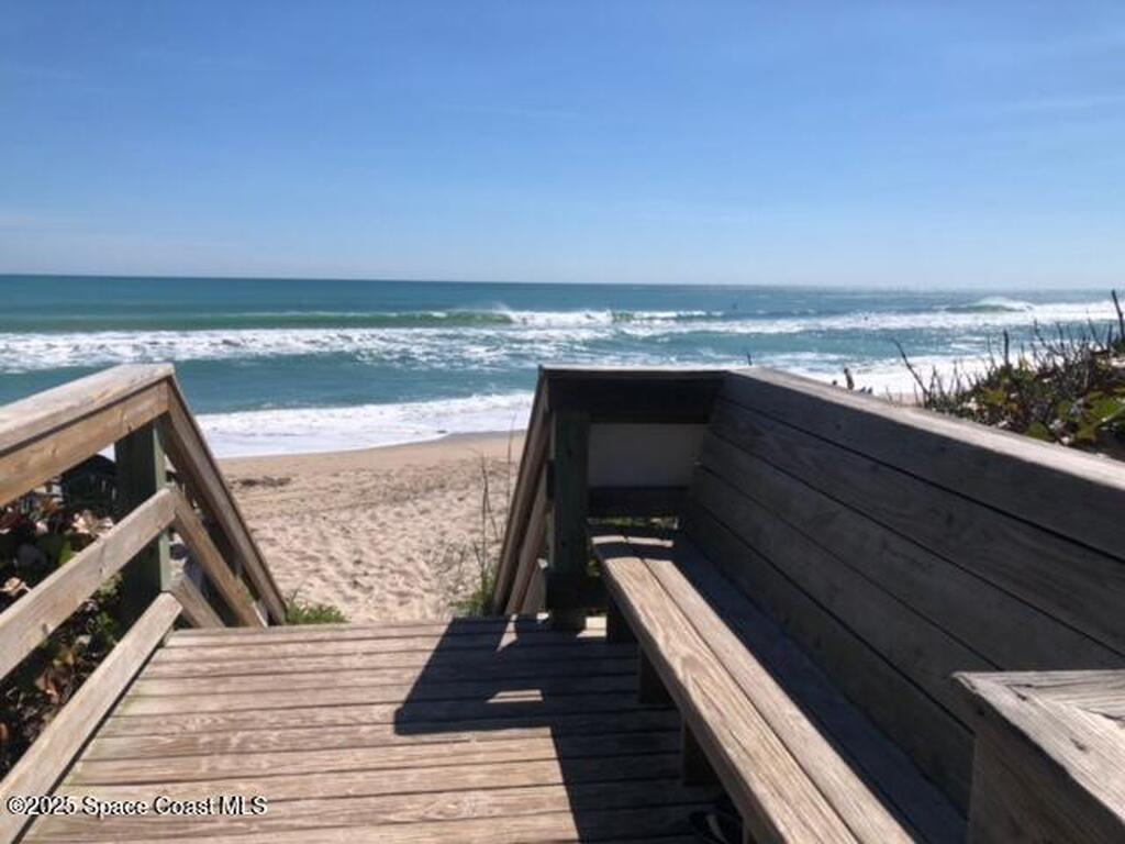 332 Nikomas Way, Melbourne Beach, FL 32951