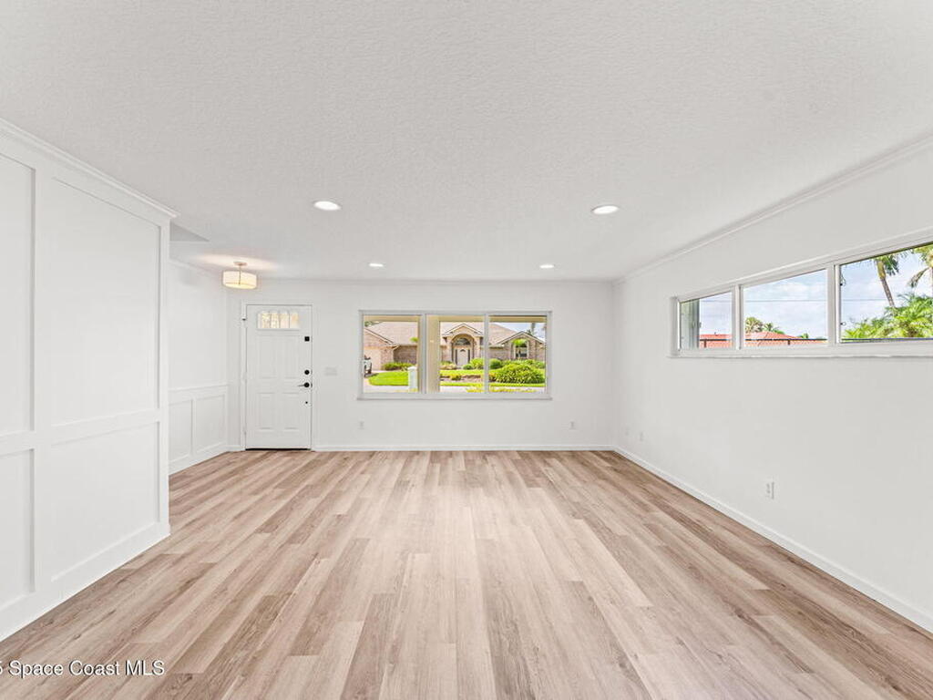 332 Nikomas Way, Melbourne Beach, FL 32951