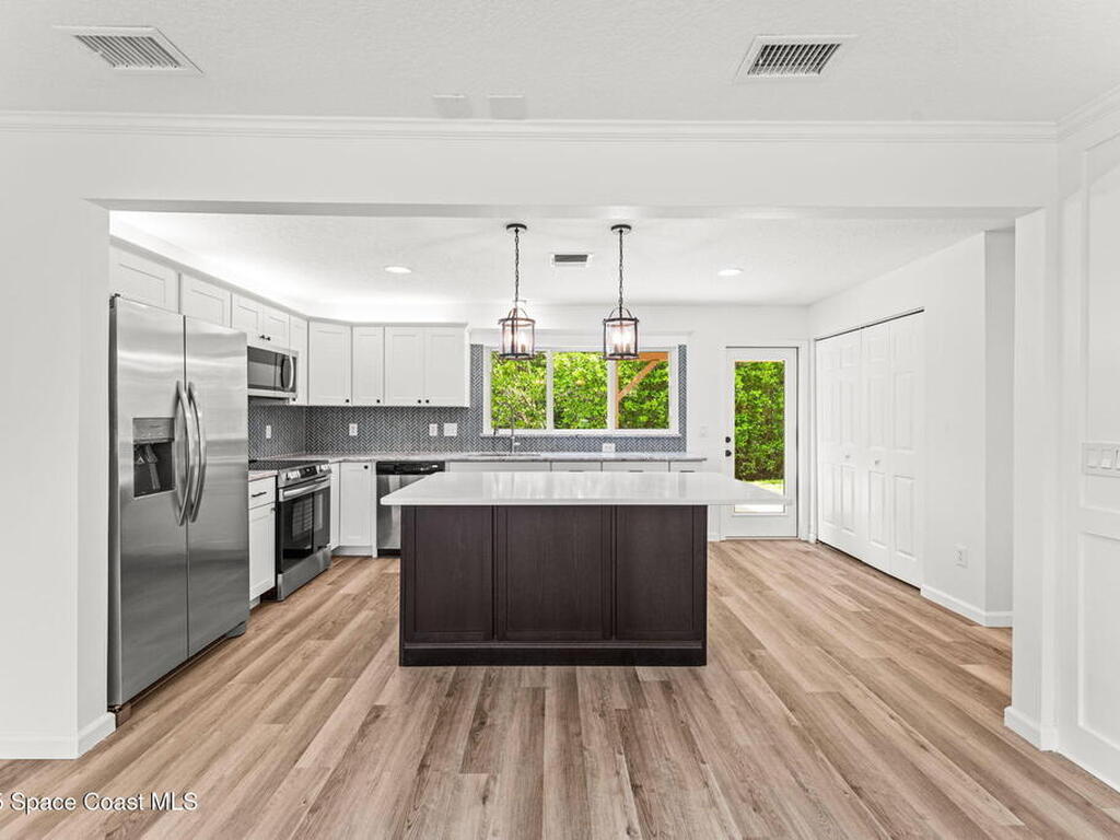 332 Nikomas Way, Melbourne Beach, FL 32951