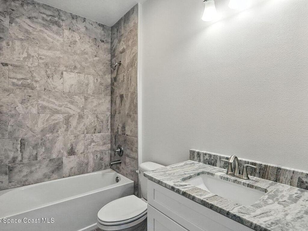 2095 Tahoe Avenue, Palm Bay, FL 32909